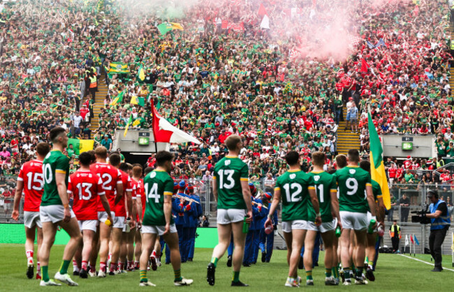 a-view-of-hill-16-during-the-parade-ahead-of-the-game