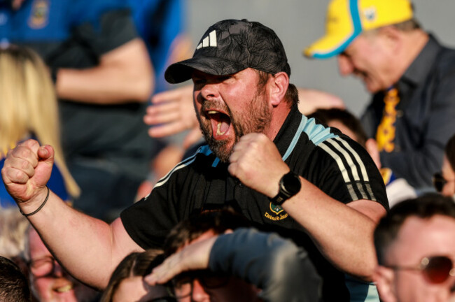 Un simpatizante de Tipperary anima