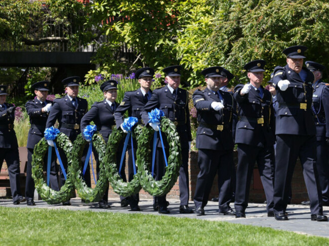 GARDA MEMEORIAL 6891_90727004