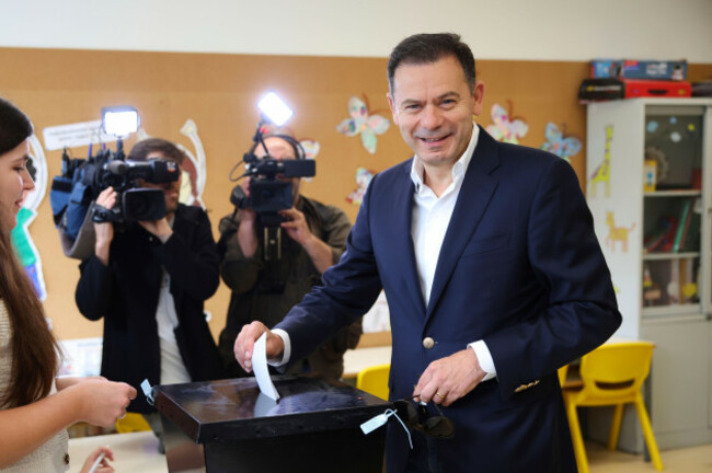 incumbent-prime-minister-and-leader-of-the-center-right-social-democratic-party-luis-montenegro-casts-his-ballot-in-portugals-general-election-at-polling-station-in-espinho-portugal-sunday-may-18
