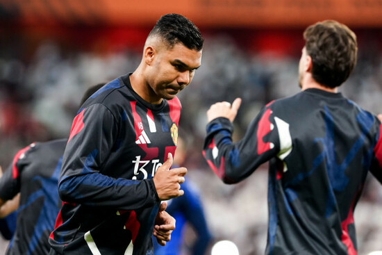 bilbao-spain-21st-may-2025-21052025-bilbao-san-mames-uefa-europa-league-final-casemiro-18-manchester-united-during-warm-up-prior-to-the-match-photo-by-daniela-porcellijust-picturessipa