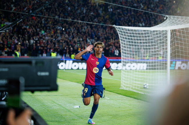 barcelona-spain-9th-apr-2025-lamine-yamal-celebrates-after-scoring-a-goal-during-the-uefa-champions-league-match-between-fc-barcelona-and-borussia