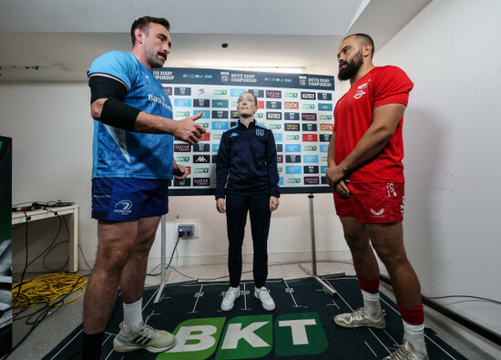 jack-conan-hollie-davidson-and-josh-macleod-during-the-coin-toss-ahead-of-the-match