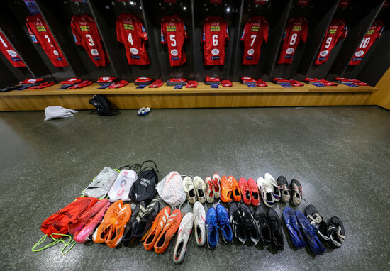 a-view-of-the-scarlets-changing-room