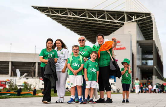 fans-ahead-of-the-game