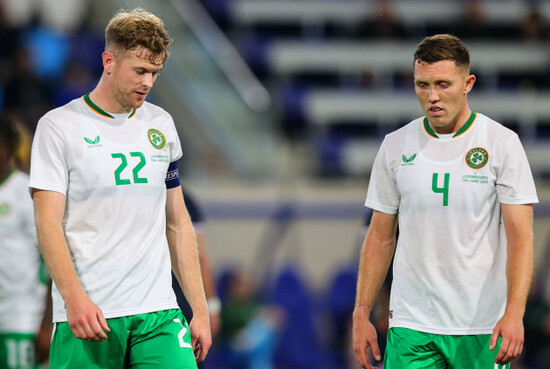 nathan-collins-and-dara-oshea-dejected-late-in-the-game
