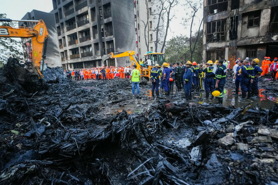 ahmedabad-gujarat-india-12th-june-2025-on-thursday-afternoon-june-12-2025-more-than-200-people-were-killed-when-an-air-india-plane-bound-for-london-carrying-242-passengers-crew-members-and