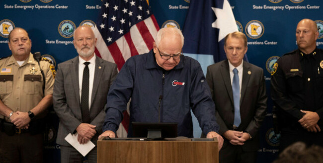 minnesota-gov-tim-walz-pauses-as-he-speaks-about-the-killing-of-state-rep-melissa-hortman-and-her-husband-at-the-state-emergency-operations-center-in-blaine-minn-saturday-june-14-2025-jerry-h