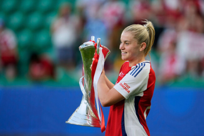 arsenals-alessia-russo-poses-with-the-winner-trophy-after-her-team-won-the-womens-champions-league-final-soccer-match-between-arsenal-and-fc-barcelona-at-the-jose-alvalade-stadium-in-lisbon-saturda