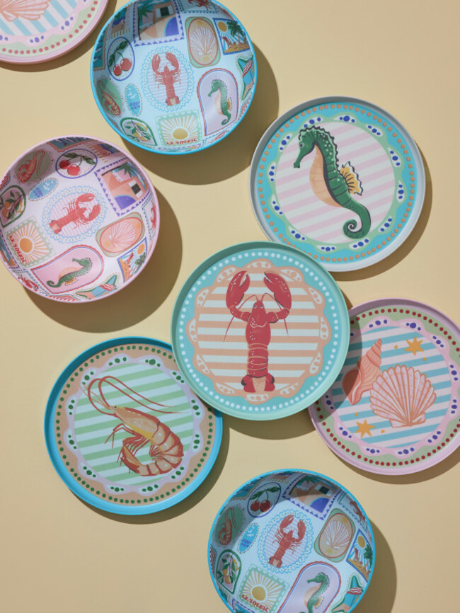 penneys-ireland-primark_cj_printed_serving_plate-pink-6-eur7-ron34-pln30-czk180-ref2115681