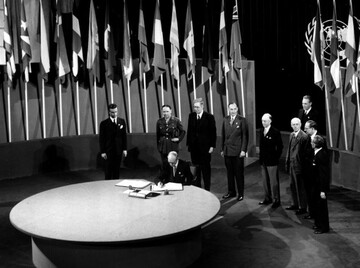 photograph-taken-during-the-united-nations-conference-on-international-organization-in-san-francisco-in-1945-dated-20th-century