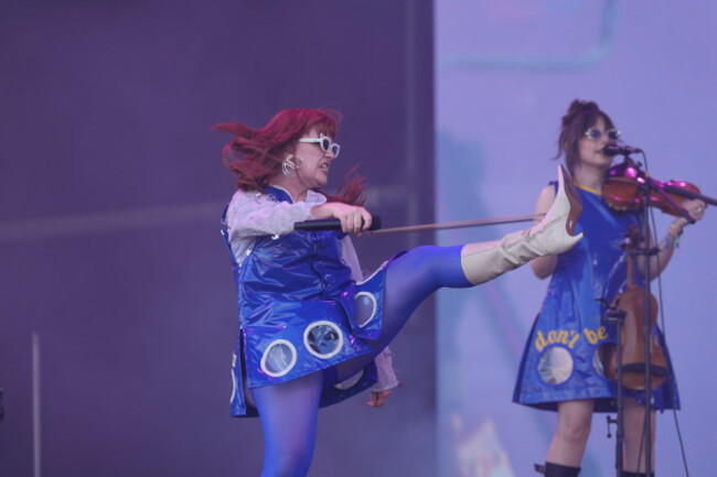 cmat-performing-on-the-pyramid-stage-during-the-glastonbury-festival-at-worthy-farm-in-somerset-picture-date-friday-june-27-2025