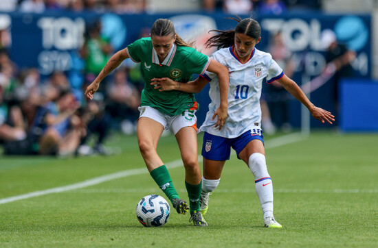 abbie-larkin-and-samantha-meza