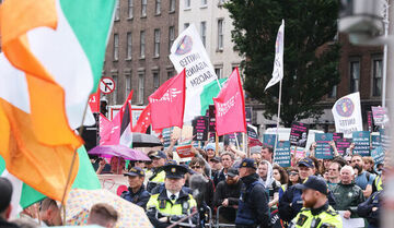 FAR RIGHT MARCH SUNDAY 1097_90728720