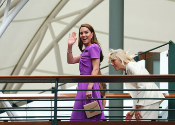 14th-july-2024-all-england-lawn-tennis-and-croquet-club-london-england-wimbledon-tennis-tournament-day-14-princess-of-wales-kate-middleton-waves-to-the-crowd-before-entering-centre-court-to-watc