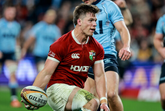 huw-jones-celebrates-scoring-his-sides-first-try