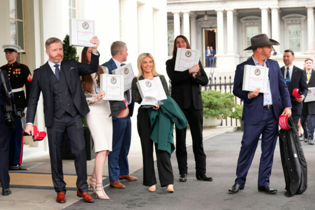 washington-dc-27th-feb-2025-unidentified-people-hold-binders-with-information-on-the-epstein-files-outside-the-west-wing-lobby-of-the-white-house-in-washington-dc-on-thursday-february-27-2025