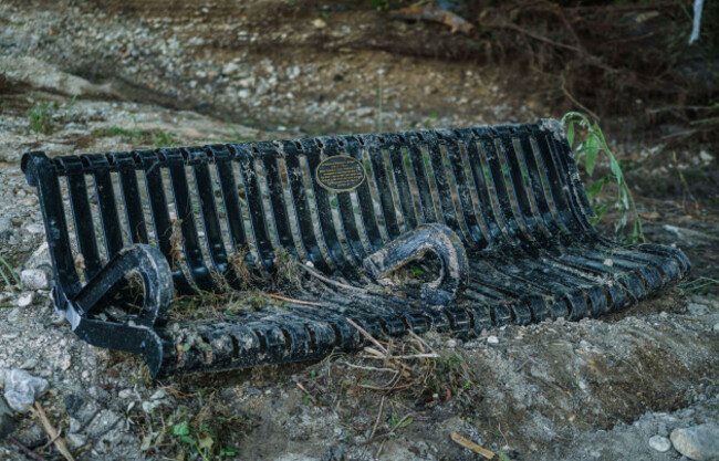 july-7-2025-kerville-texas-kerr-county-and-other-counties-along-the-guadalupe-river-have-been-devastated-by-the-4th-of-july-flooding-the-water-rose-over-20-ft-in-about-45-min-today-it-decrease
