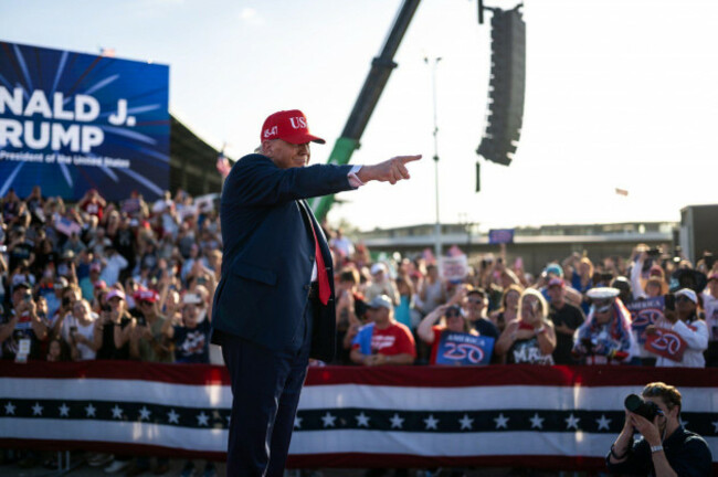 president-donald-trump-points-to-the-audience-during-the-salute-to-america-celebration-thursday-july-3-2025-at-the-iowa-state-fairgrounds-in-des-moines-iowa-official-white-house-photo-by-daniel