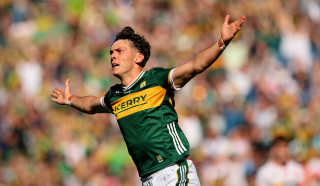 david-clifford-celebrates-scoring-the-first-goal