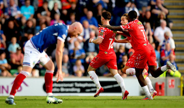 ali-coote-celebrates-scoring-the-first-goal