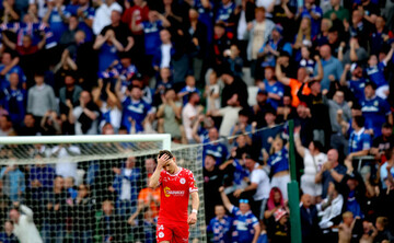 ali-coote-dejected-after-conceding-a-goal