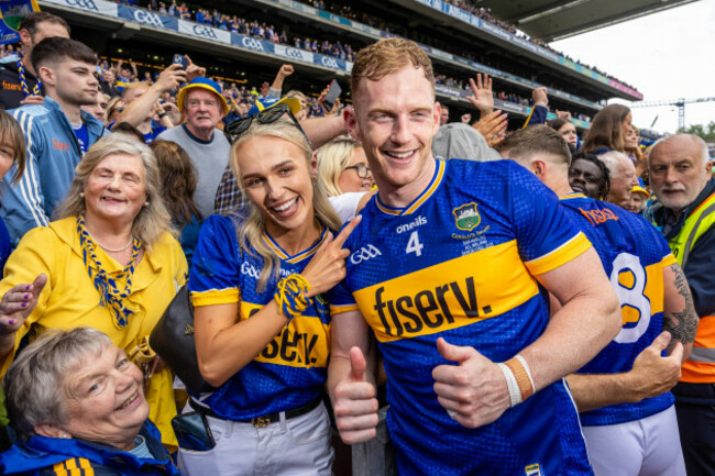 michael-breen-celebrates-with-his-girlfriend-sharlene-mawdsley-after-the-game