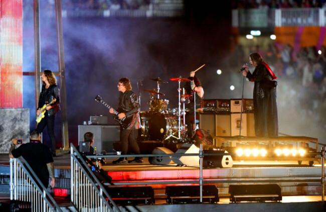 ozzy-osbourne-performs-on-stage-during-the-closing-ceremony-for-the-2022-commonwealth-games-at-the-alexander-stadium-in-birmingham-picture-date-monday-august-8-2022