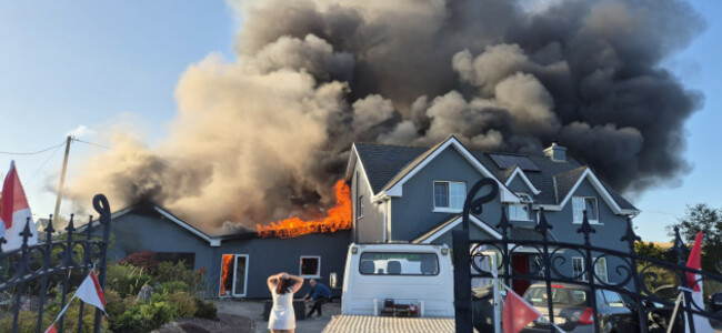 2025-07-23 Edel O'Regan Community Fire (4)