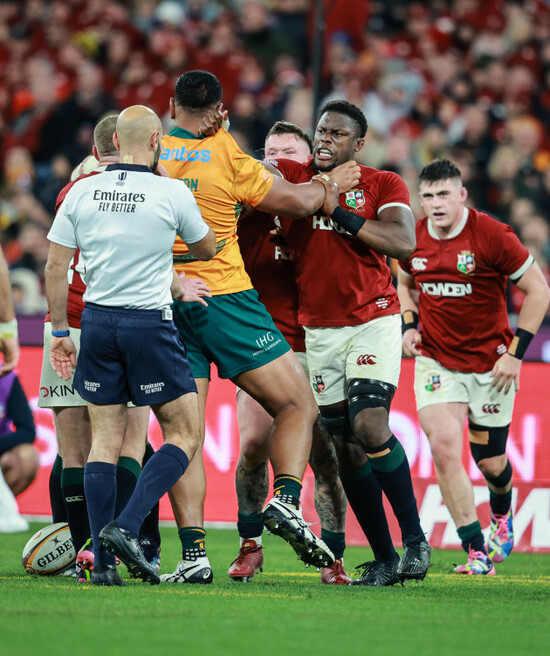 tempers-flare-between-will-skelton-and-maro-itoje