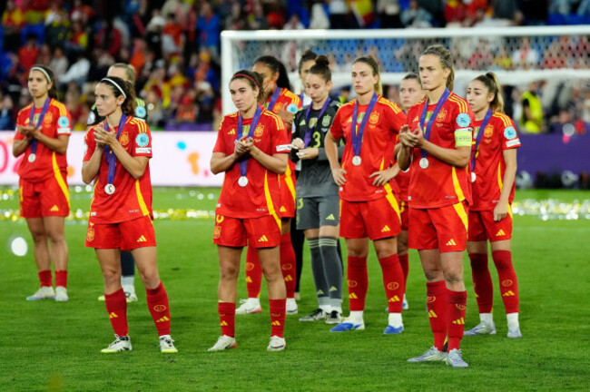 spains-aitana-bonmati-left-and-team-mates-react-after-losing-the-uefa-womens-euro-2025-final-at-st-jakob-park-in-basel-switzerland-picture-date-sunday-july-27-2025