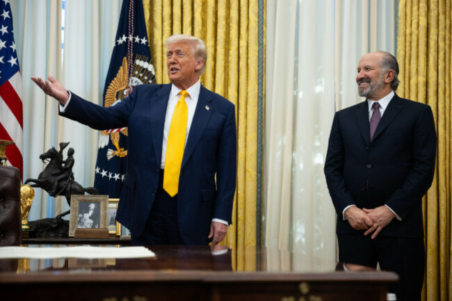 president-donald-trump-speaks-alongside-commerce-secretary-howard-lutnick-in-the-oval-office-at-the-white-house-feb-21-2025-francis-chungpoliticocredit-francis-chungpool-via-cnp-mediapunch