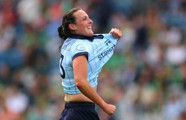 hannah-tyrrell-celebrates