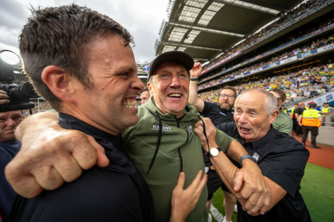 jack-oconnor-celebrates-the-final-whistle-with-cian-o-connor-and-ger-omahony