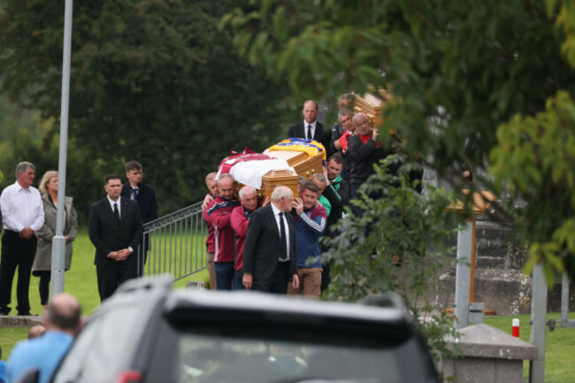 CLARE FUNERAL 9108_90730940