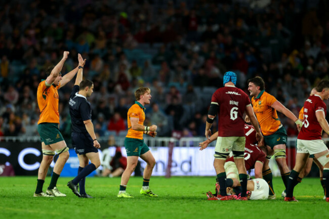 nick-frost-tate-mcdermott-and-jeremy-williams-celebrate-penalty-decision