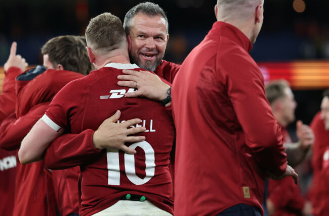 andy-farrell-and-finn-russell-after-the-game