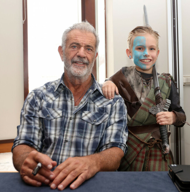 149Mel Gibson In Trim_90731287