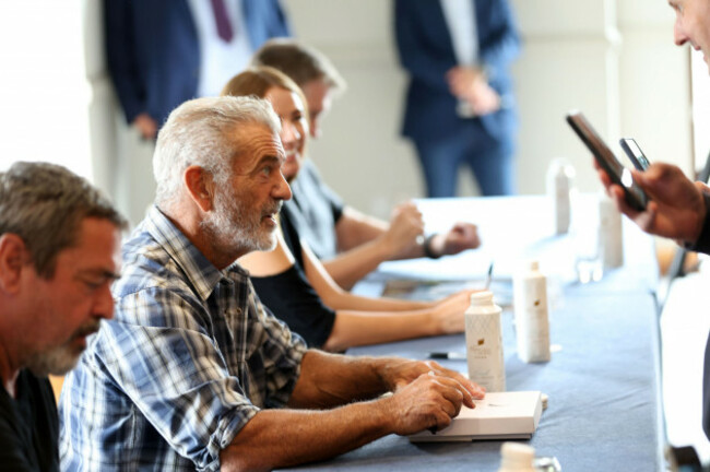 133Mel Gibson In Trim_90731271