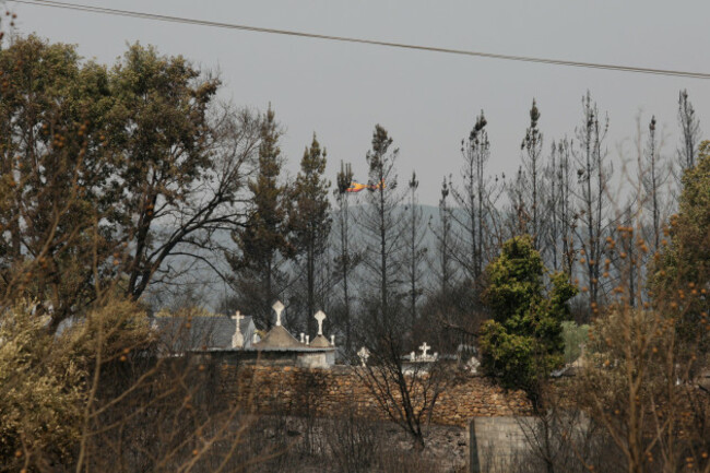 burned-field-in-the-area-of-las-medulas-on-august-11-2025-in-el-bierzo-leon-castilla-y-leon-spain-forest-fires-continue-in-the-province-of-leon-with-one-of-the-most-complex-contexts-in-the-fi