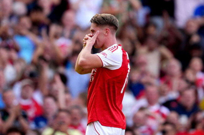 arsenals-viktor-gyokeres-celebrates-scoring-their-sides-first-goal-of-the-game-during-an-emirates-cup-match-at-emirates-stadium-london-picture-date-saturday-august-9-2025