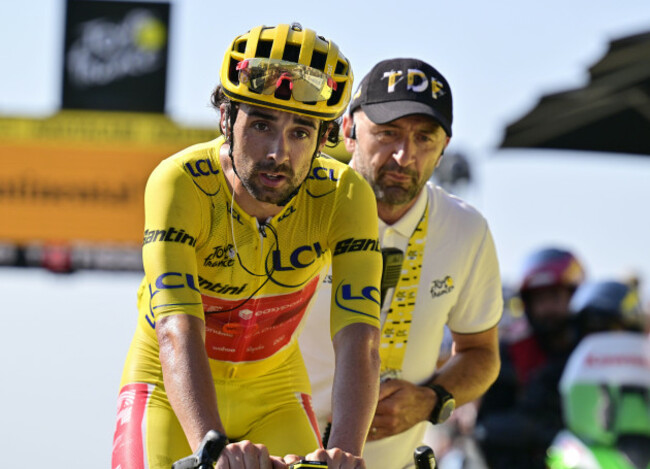 hautacam-france-17th-july-2025-yellow-jersey-irish-ben-healy-of-ef-education-easypost-crosses-the-finish-line-of-stage-12-of-the-2025-tour-de-france-cycling-from-auch-to-hautacam-181-km-on-thu