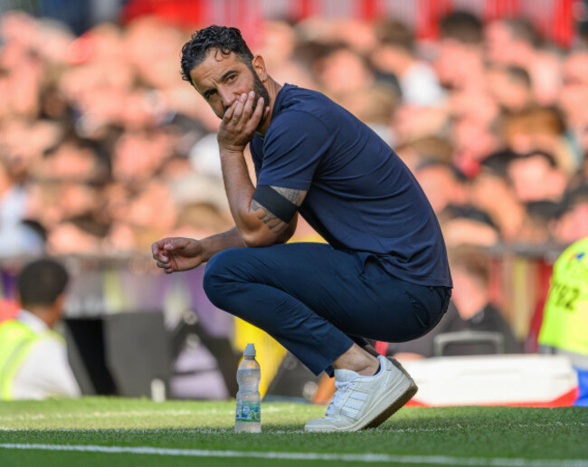 manchester-united-v-arsenal-premier-league-old-trafford-manchester-united-manager-ruben-amorim-picture-mark-pain-alamy-live-news