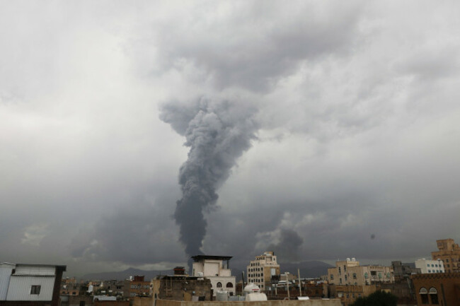 smoke-billows-following-israeli-airstrikes-in-multiple-areas-in-sanaa-yemen-sunday-aug-24-2025-ap-photoosamah-abdulrahman