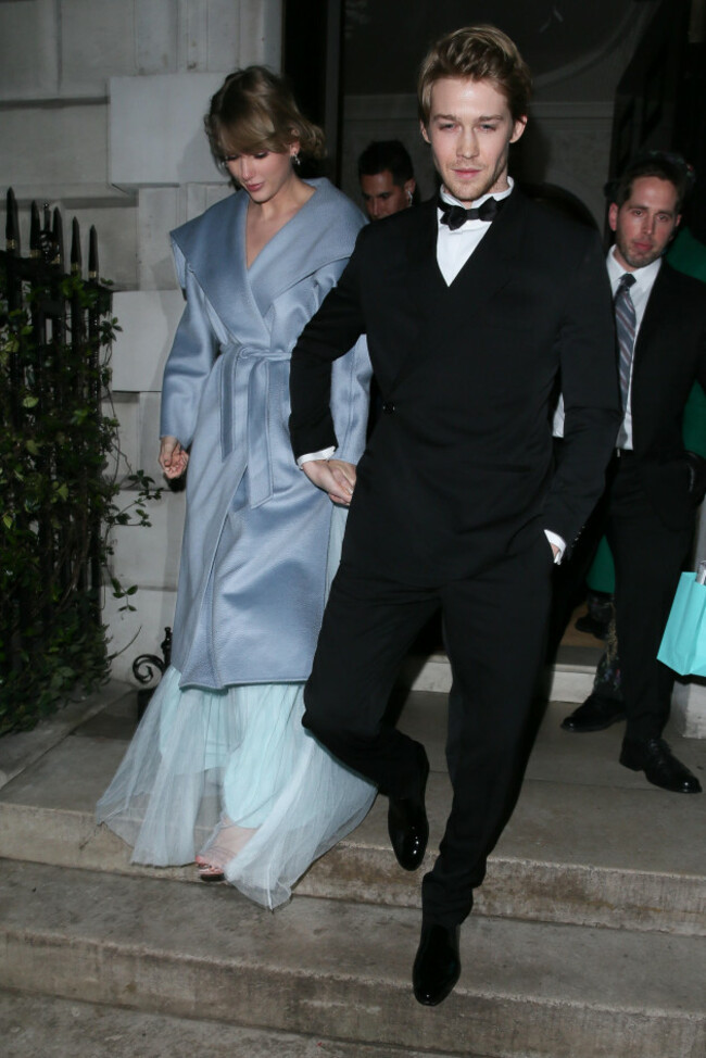 celebrities-attend-the-vogue-x-tiffany-party-at-annabels-featuring-taylor-swift-joe-alwyn-where-london-united-kingdom-when-10-feb-2019-credit-wenn-com