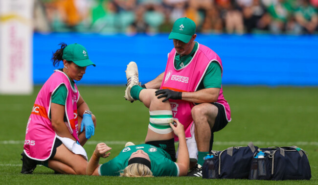 sam-monaghan-receives-treatment-from-matthew-cosgrave-and-naomi-hamilton