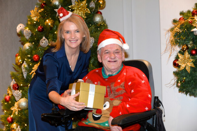 Alone 'Share the Warmth' 01