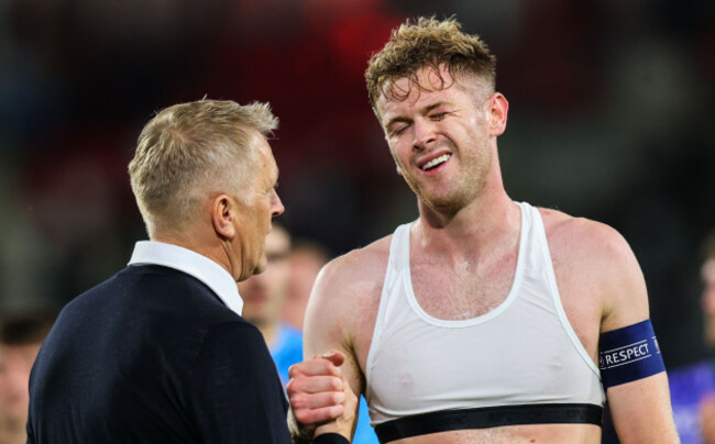 heimir-hallgrimsson-with-nathan-collins-after-the-game