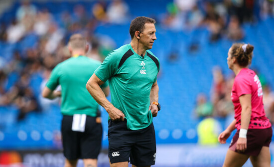 scott-bemand-during-the-warm-up-ahead-of-the-match