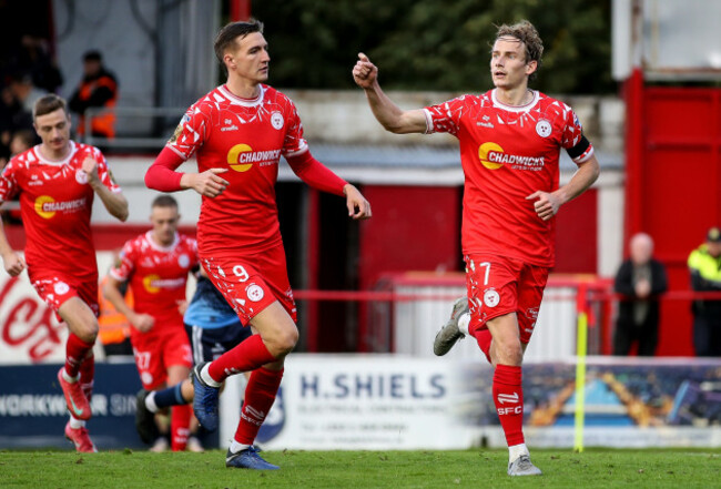 harry-wood-celebrates-scoring-his-sides-first-goal-with-sean-boyd